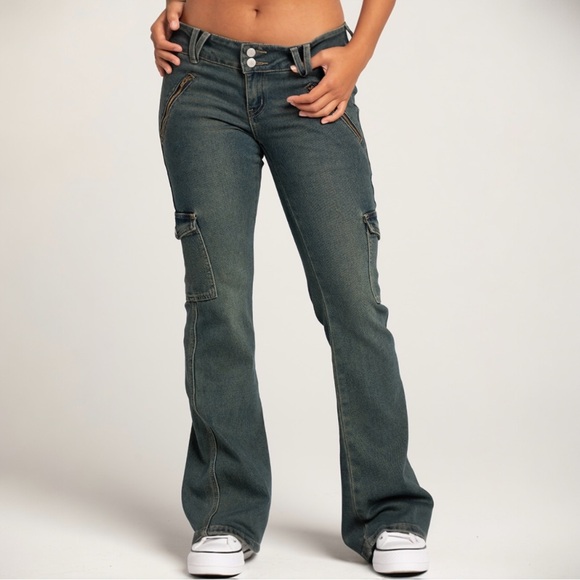 RSQ Denim - RSQ Low Rise Cargo Tint Flare Pants